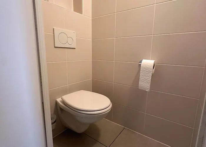 Luxury 3-bedroom With Breathtaking Sea View T28 *